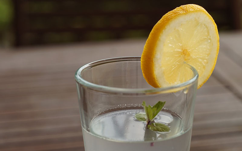 benefits of drinking lemon water